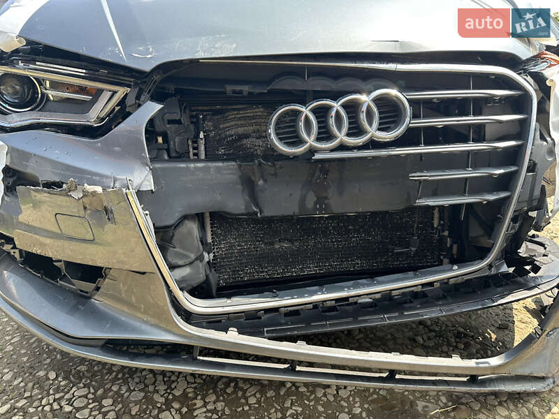 Седан Audi A3 2015 в Стрию