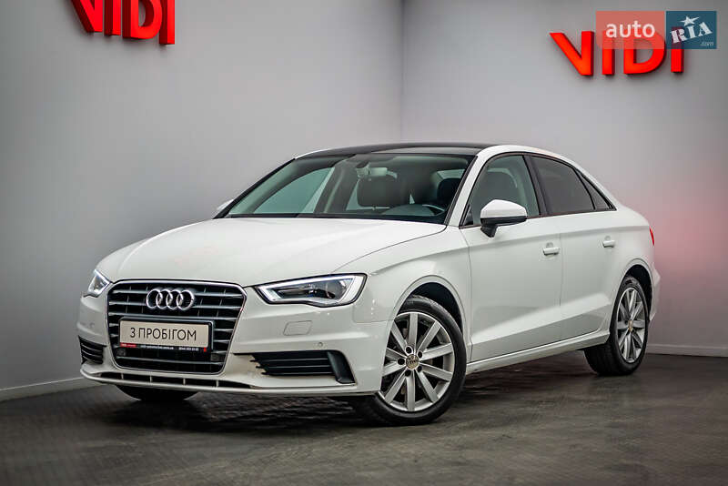 Седан Audi A3 2015 в Киеве фото Седан Audi A3 2015 в Киеве