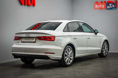 Седан Audi A3 2015 в 