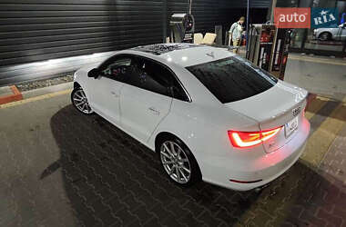 Седан Audi A3 2015 в 