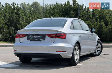 Седан Audi A3 2016 в 