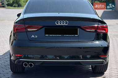 Седан Audi A3 2017 в 
