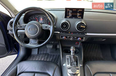 Седан Audi A3 2015 в 