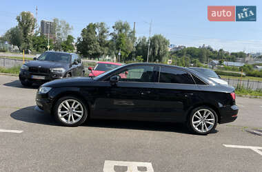 Седан Audi A3 2015 в 
