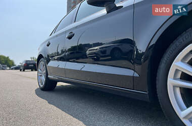 Седан Audi A3 2015 в 