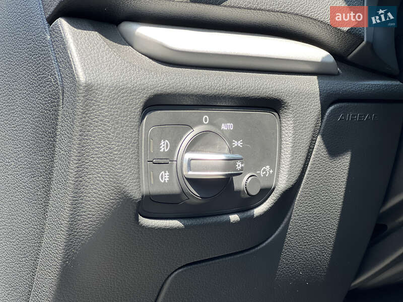 Седан Audi A3 2015 в Киеве