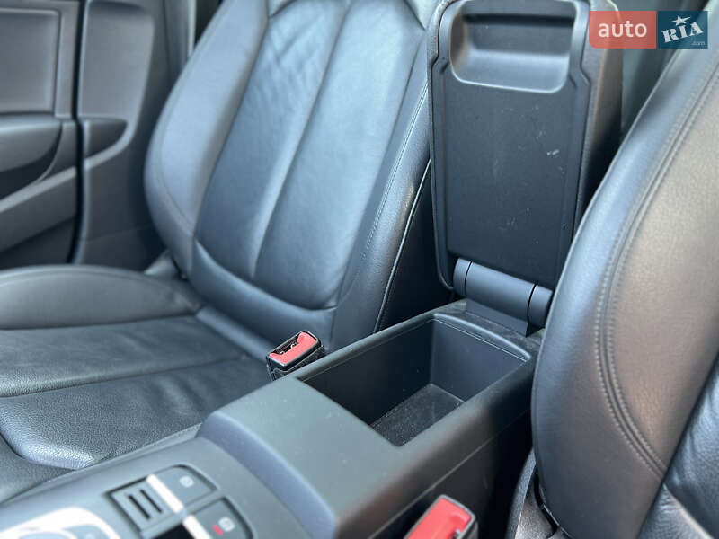 Седан Audi A3 2015 в Киеве