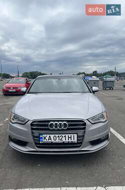 Седан Audi A3 2015 в Киеве