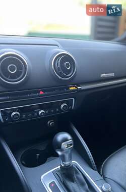 Седан Audi A3 2015 в 