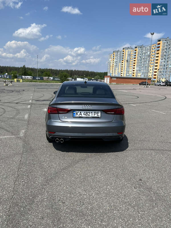 Седан Audi A3 2019 в Києві