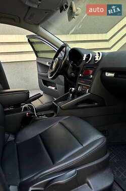 Хэтчбек Audi A3 2011 в 