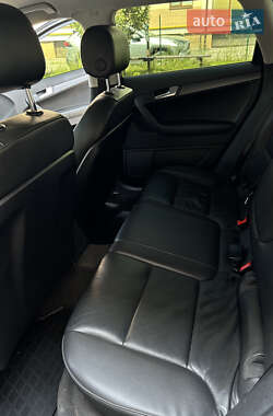 Хэтчбек Audi A3 2011 в 