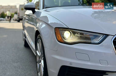 Седан Audi A3 2015 в 