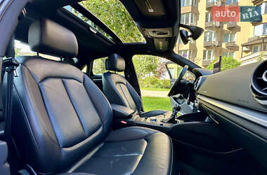 Седан Audi A3 2015 в 
