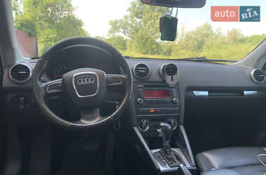 Хэтчбек Audi A3 2008 в 