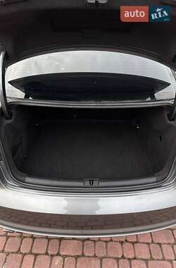 Седан Audi A3 2016 в 