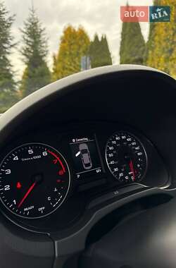 Седан Audi A3 2016 в 