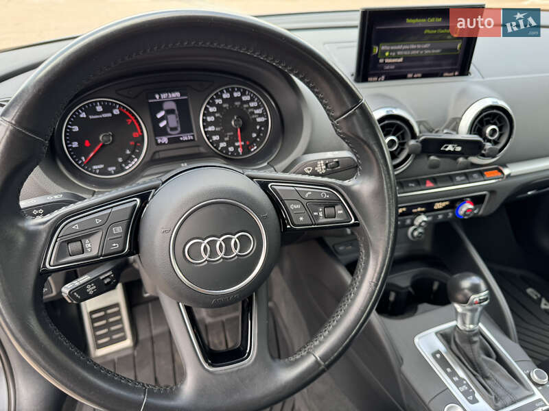 Седан Audi A3 2017 в Житомире
