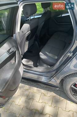 Хэтчбек Audi A3 2011 в 