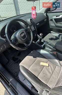 Хэтчбек Audi A3 2008 в 