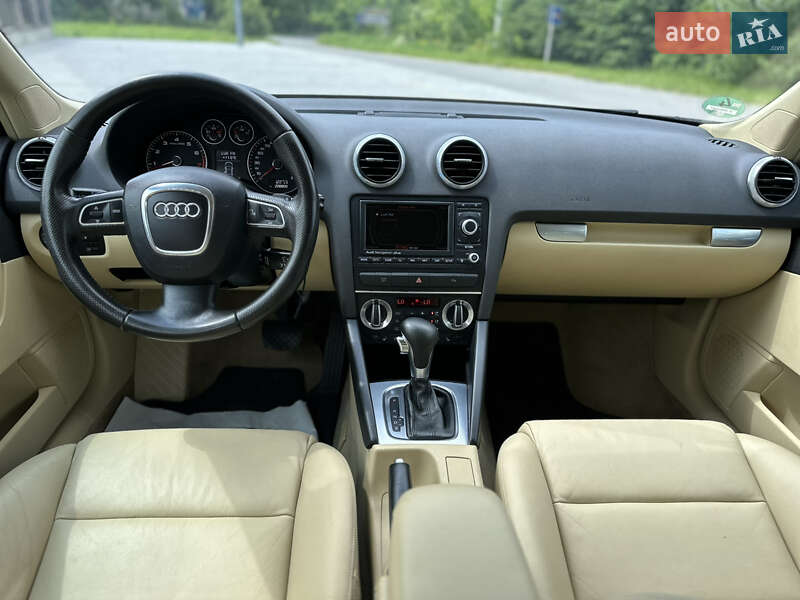 Хэтчбек Audi A3 2009 в Староконстантинове