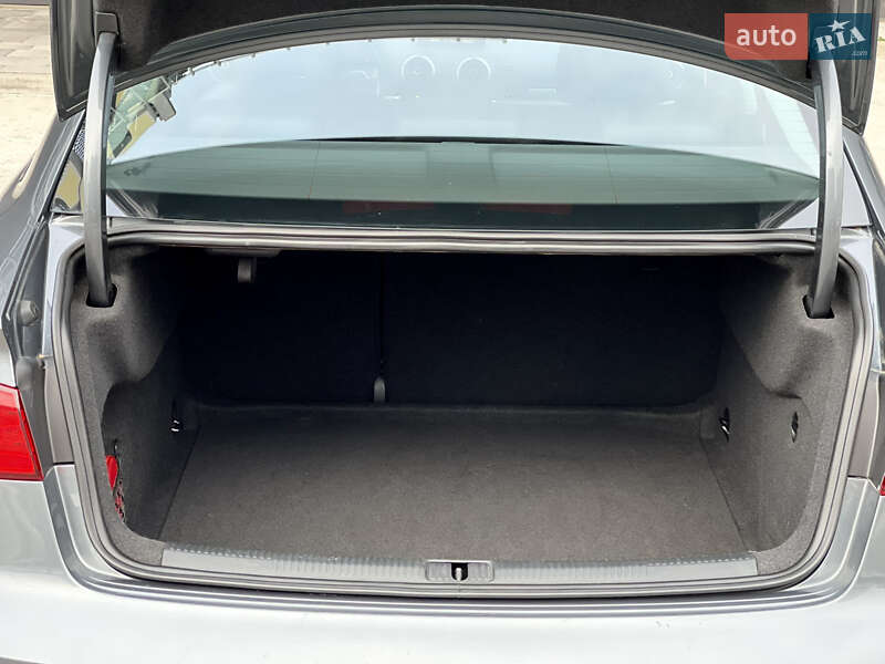 Седан Audi A3 2016 в Киеве фото 24 Седан Audi A3 2016 в Киеве