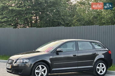 Хэтчбек Audi A3 2007 в 