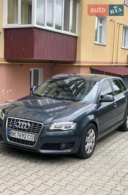 Хетчбек Audi A3 2009 в Хмельницькому