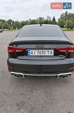 Седан Audi A3 2017 в 