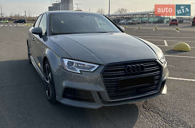 Седан Audi A3 2020 в Киеве