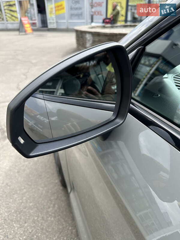 Седан Audi A3 2020 в Киеве
