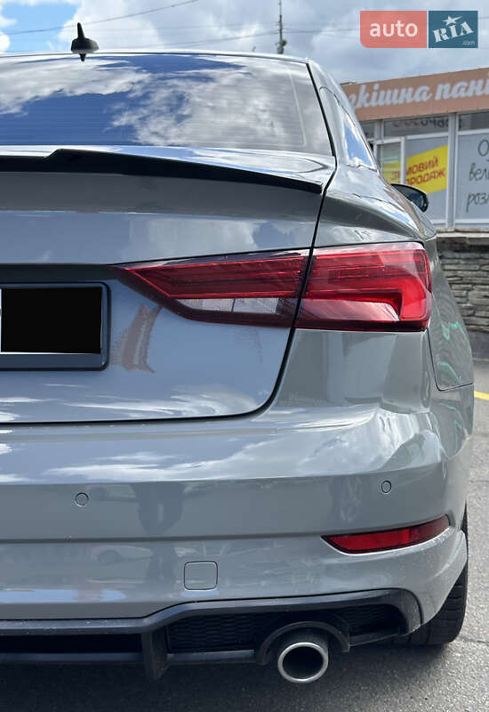 Седан Audi A3 2020 в Киеве
