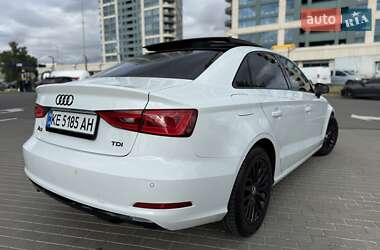 Седан Audi A3 2016 в 