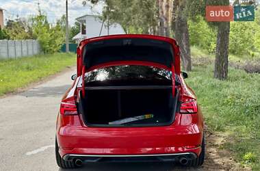 Седан Audi A3 2016 в 