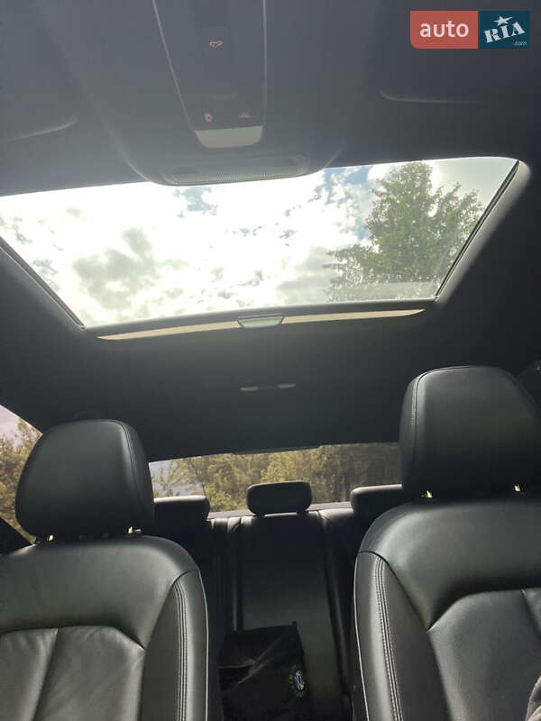Седан Audi A3 2015 в Бучі