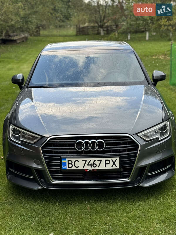 Седан Audi A3 2017 в Львове фото 5 Седан Audi A3 2017 в Львове