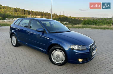 Хэтчбек Audi A3 2007 в 