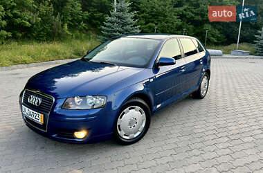 Хэтчбек Audi A3 2007 в 