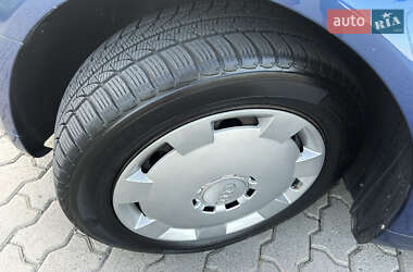 Хэтчбек Audi A3 2007 в 