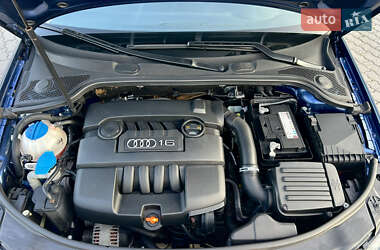 Хэтчбек Audi A3 2007 в 