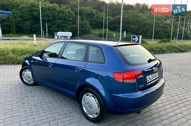 Хэтчбек Audi A3 2007 в 