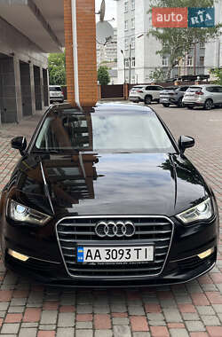 Седан Audi A3 2016 в 