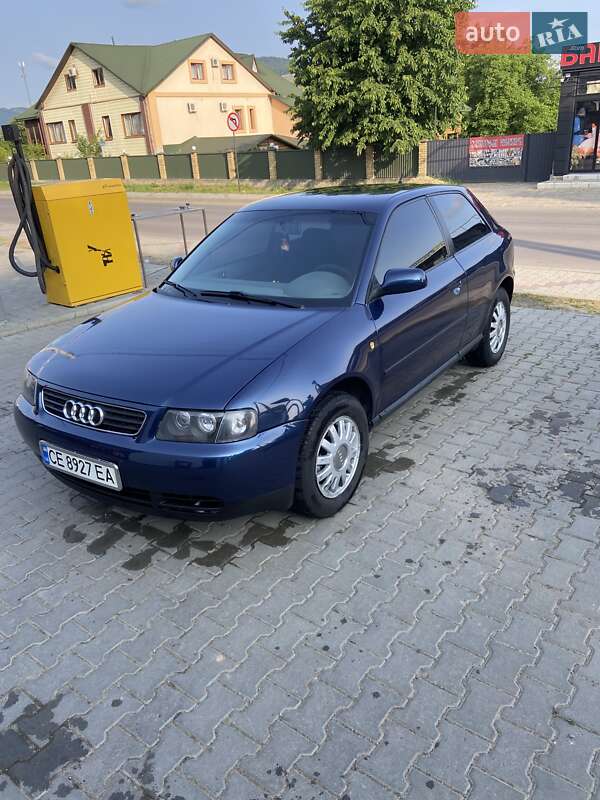 Хэтчбек Audi A3 1998 в 