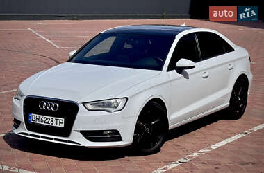 Седан Audi A3 2015 в 