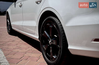 Седан Audi A3 2015 в 