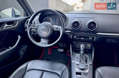 Седан Audi A3 2015 в 