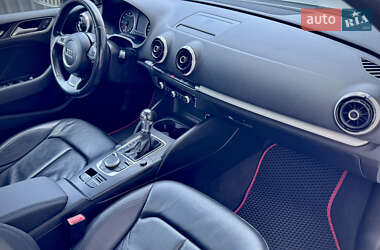 Седан Audi A3 2015 в 