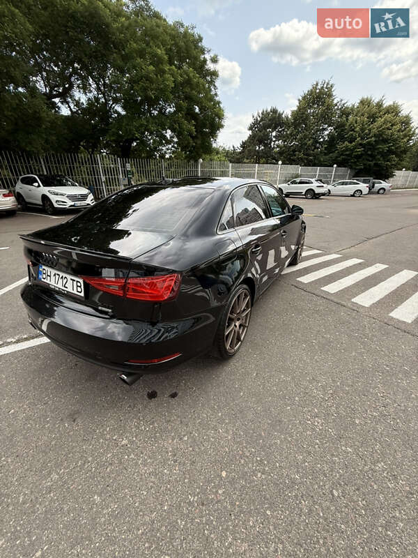 Седан Audi A3 2014 в Одессе