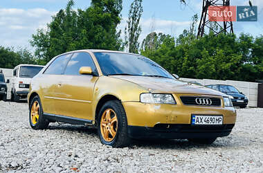 Хэтчбек Audi A3 1997 в 