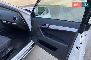 Хэтчбек Audi A3 2009 в 